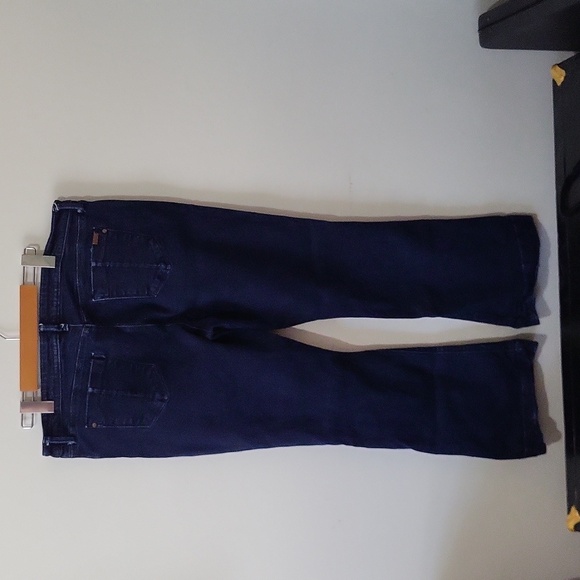 Reitmans Petite Jeans - Picture 2 of 8